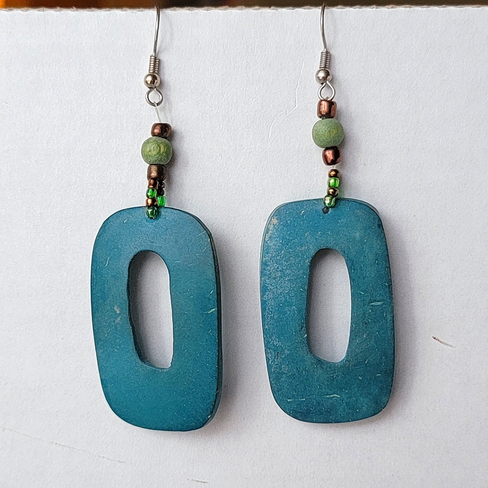 Bead Drop Earrings Rounded Rectangle
